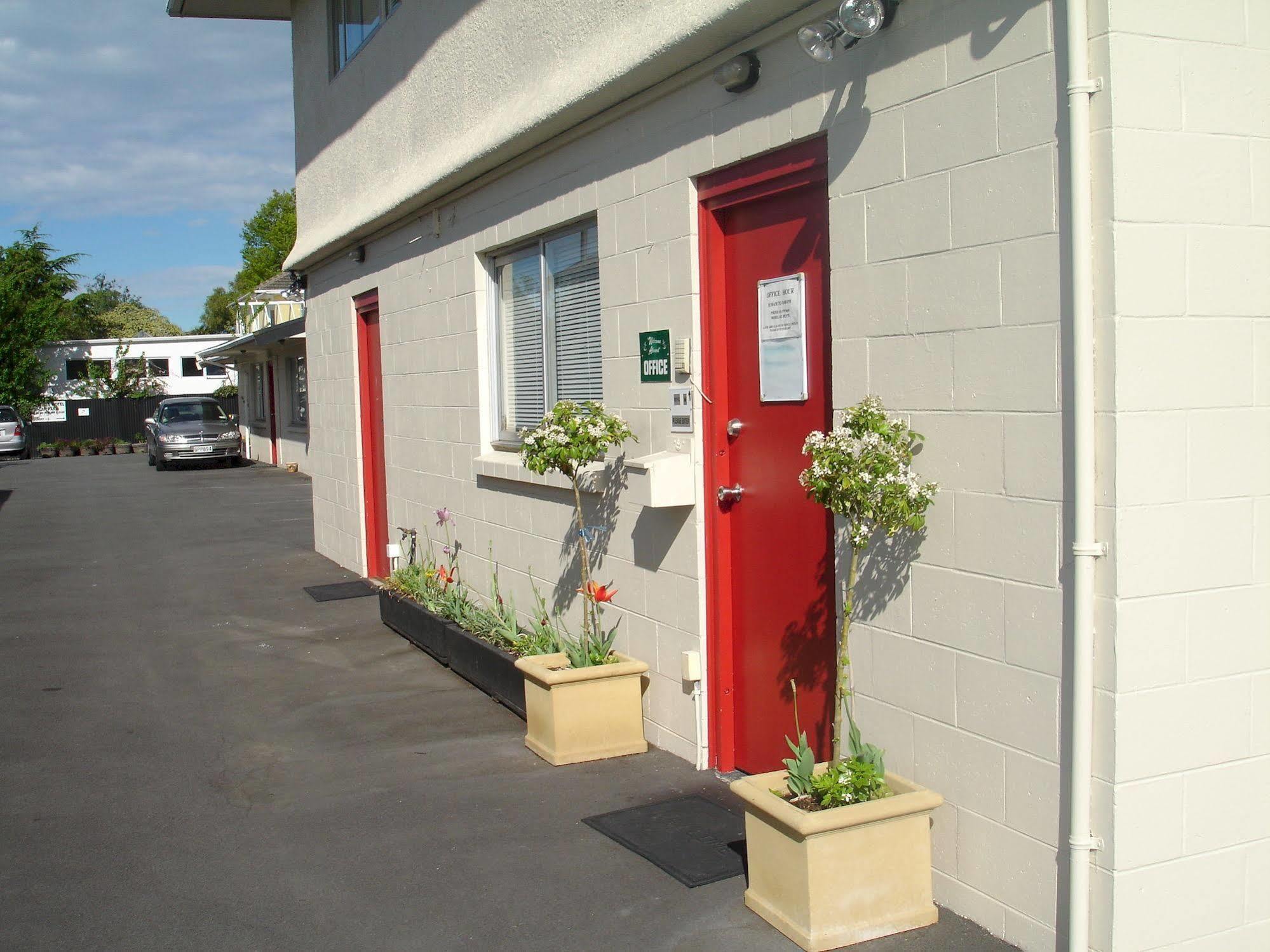 Achilles Motel Christchurch Exterior photo